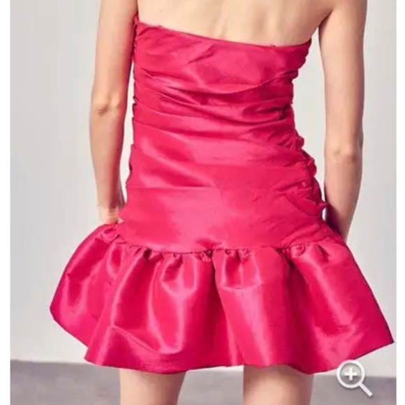 DO+BE NWT Pink Ruffle Runched Strapless Mini Dress Size: Large - Picture 2 of 3